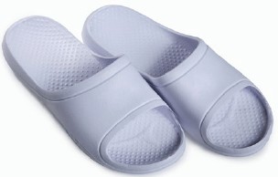 Abb. 55 Badesandale Symbolbild